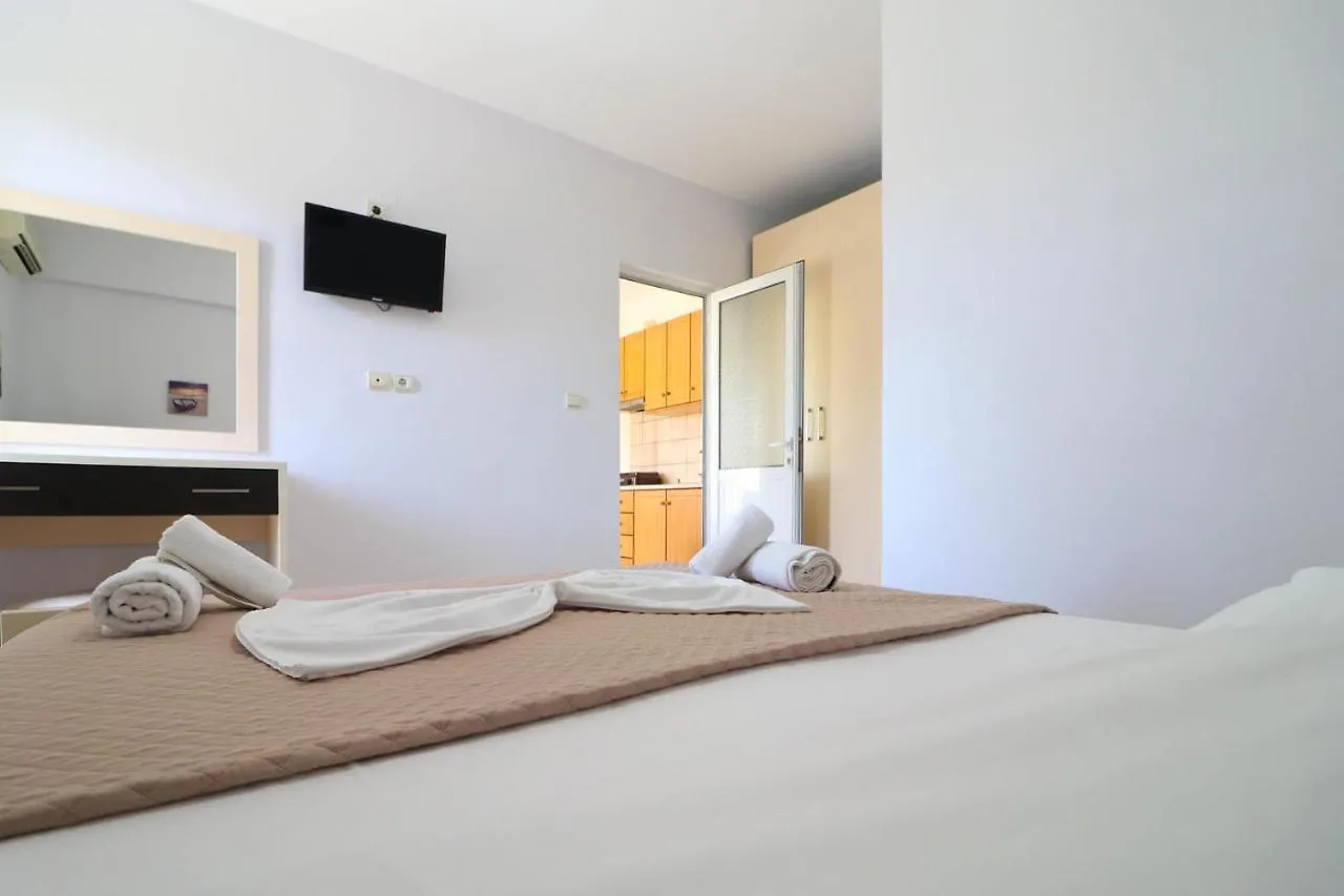Neranxi Apartament Himarë Albanie