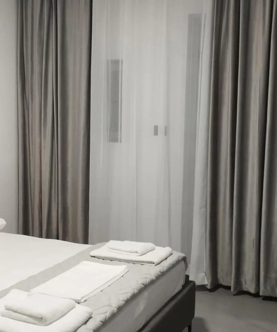 Neranxi Apartament Himare 0*,